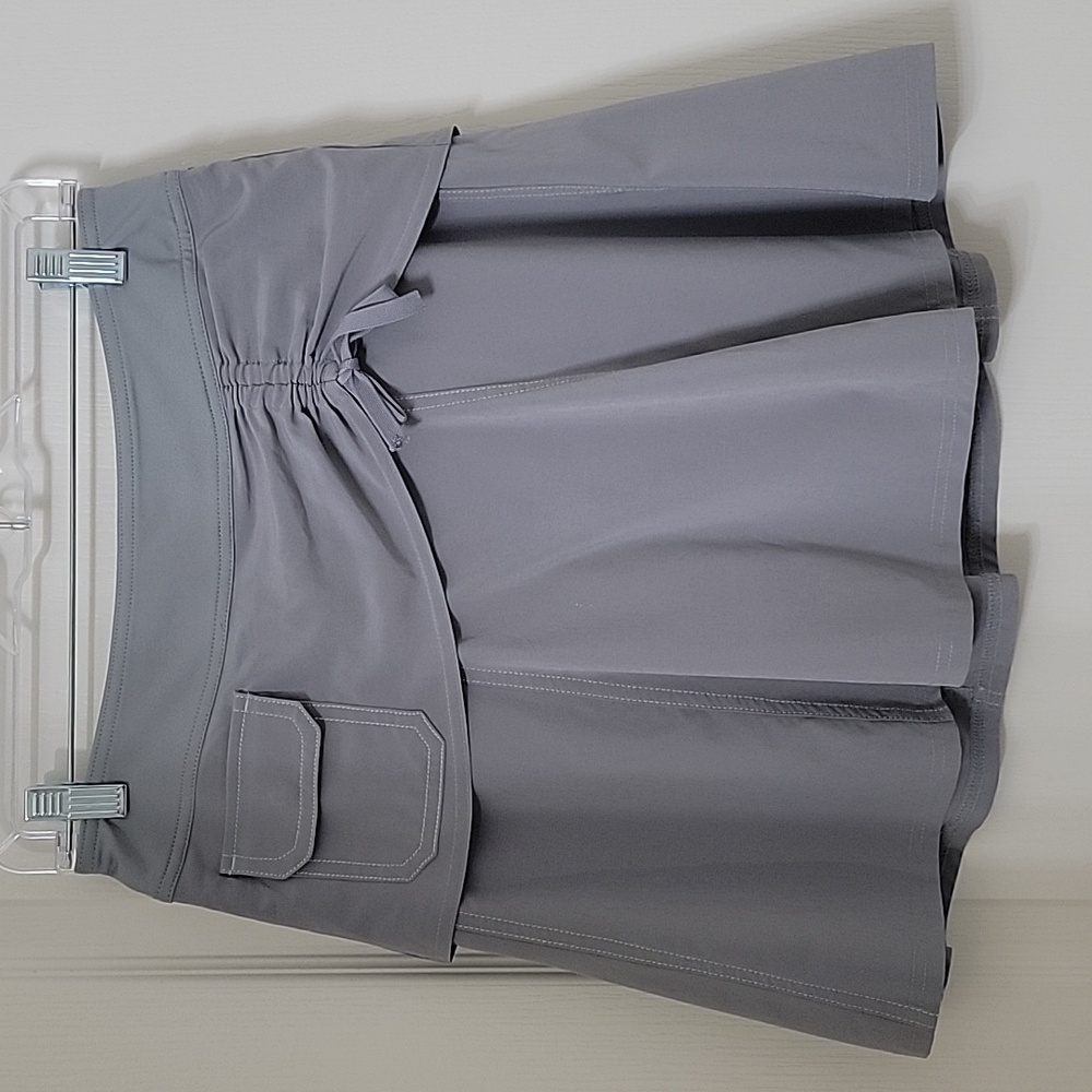 Athleta Size 2 Wherever Gray Tiered Skort, Ruched Detail w/ Bow, Exc. Used Cond.